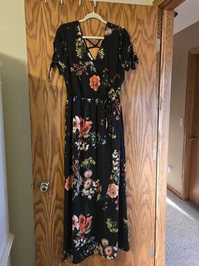 Maurices Black Floral Maxi Dress with Crisscross V-Neck and Tie Waist